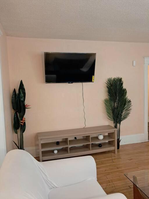 Siyeh Sage Flat Apartment Минеаполис Екстериор снимка